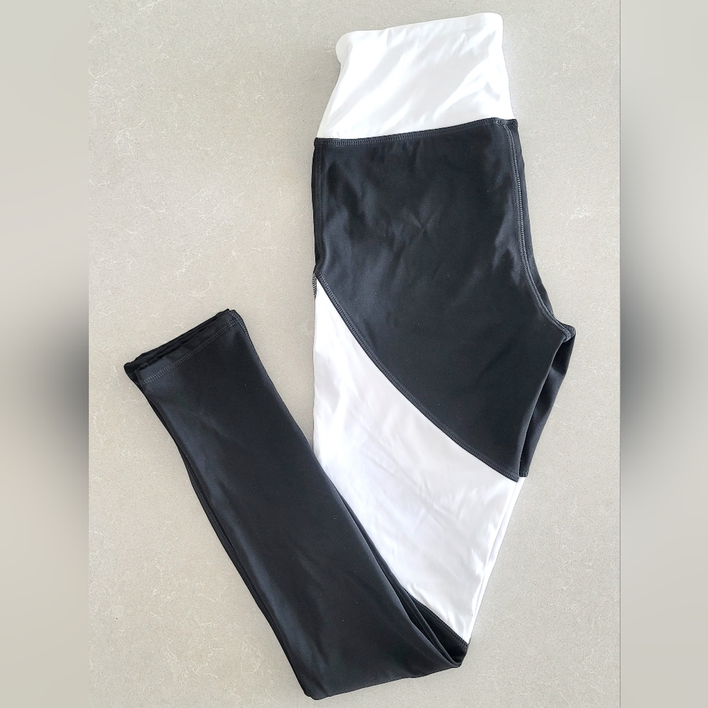 Active Leggings with Mesh Detail